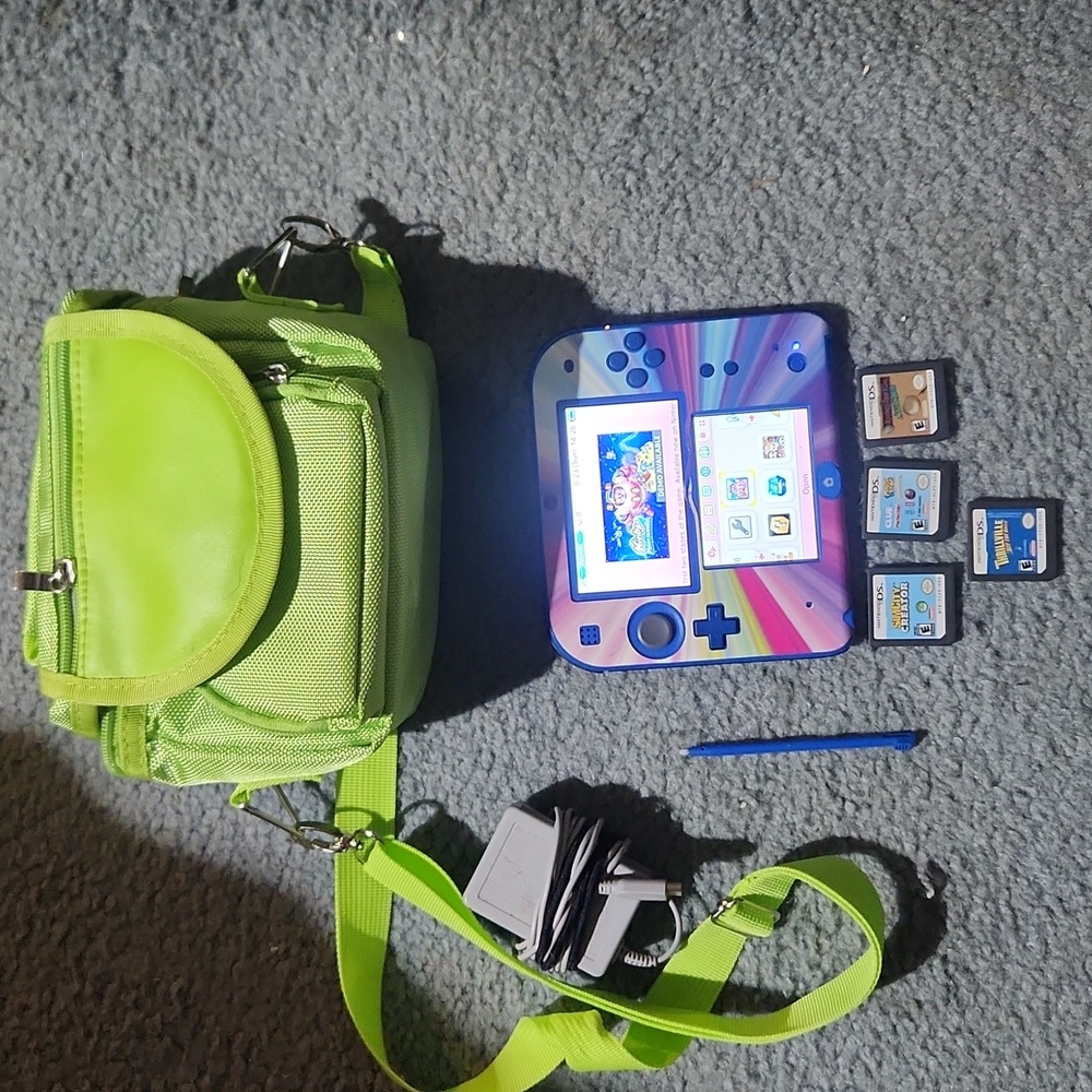 Super Mario 2DS
